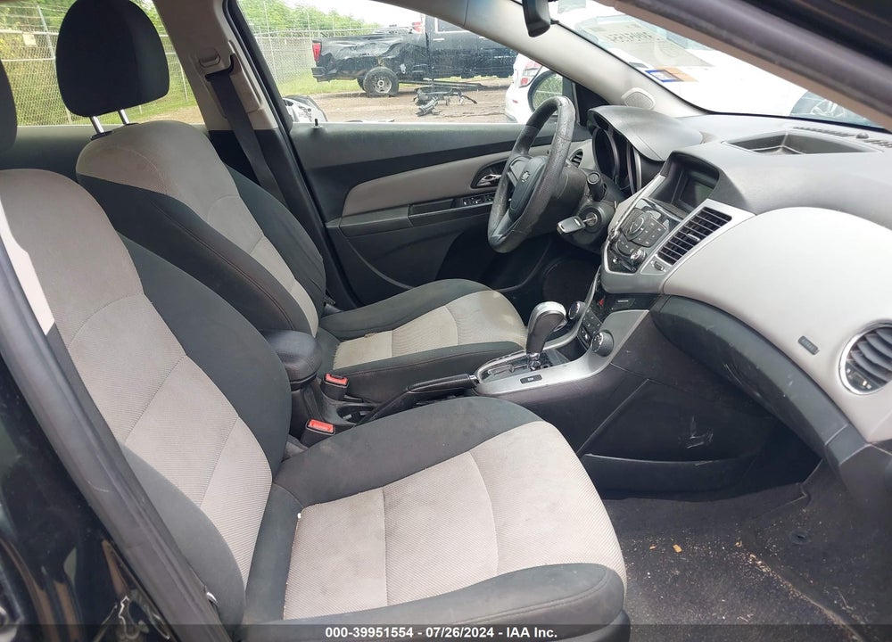 2012 CHEVROLET CRUZE LS VIN: 1G1PC5SH5C7223581