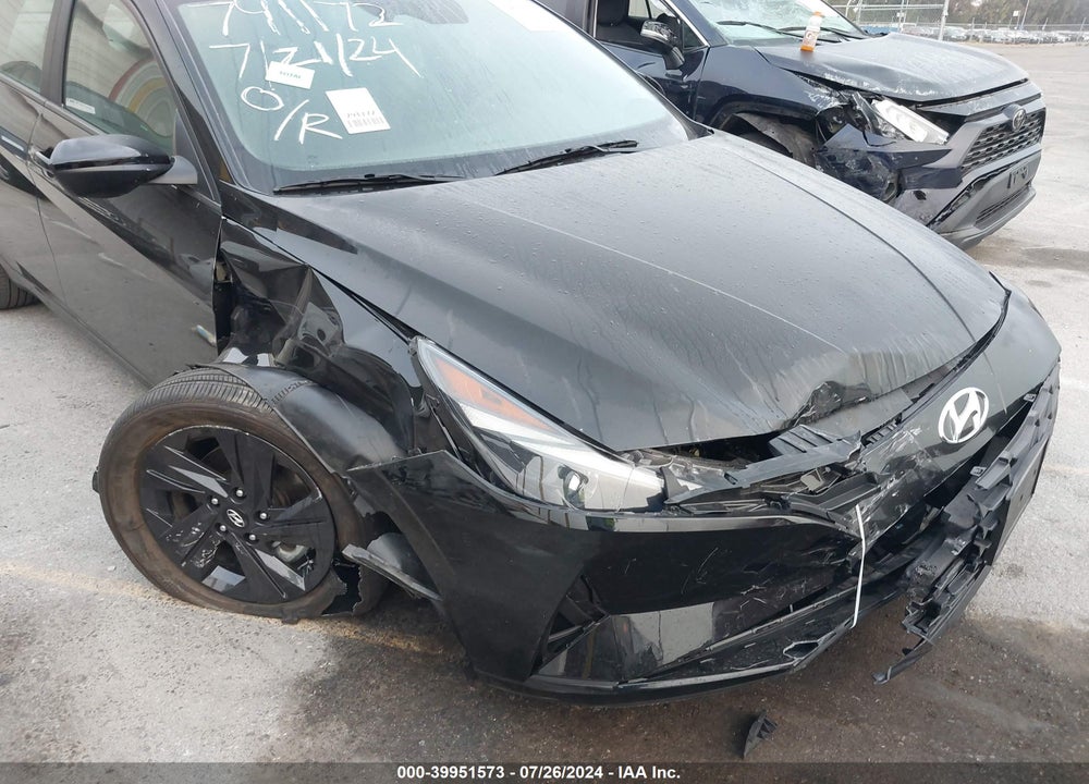 2022 HYUNDAI ELANTRA SEL VIN: 5NPLS4AG6NH077220
