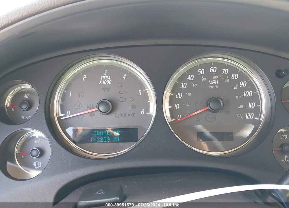 2007 GMC YUKON DENALI VIN: 1GKFK63867J151815