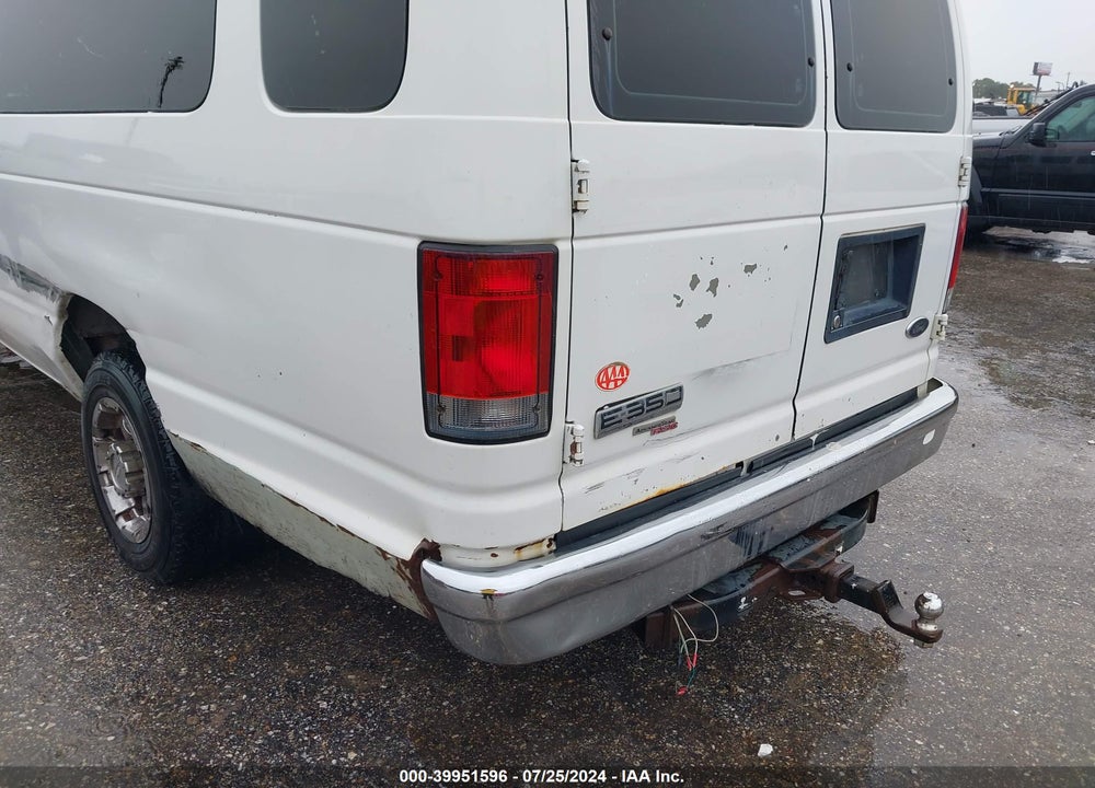 2006 FORD E-350 SUPER DUTY VIN: 1FBSS31L06HA01449