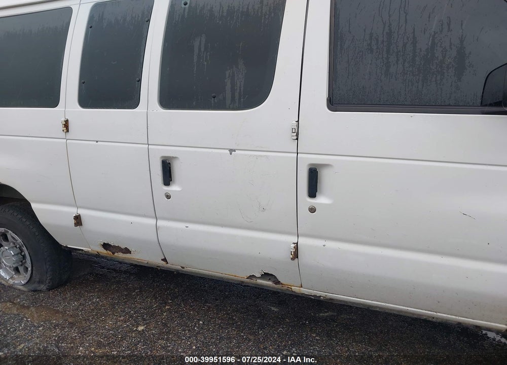 2006 FORD E-350 SUPER DUTY VIN: 1FBSS31L06HA01449