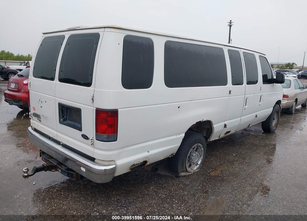 2006 FORD E-350 SUPER DUTY VIN: 1FBSS31L06HA01449