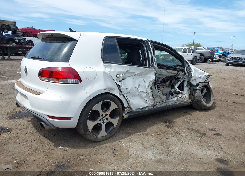 2013 VOLKSWAGEN GTI 4-DOOR VIN: WVWHV7AJXDW121853