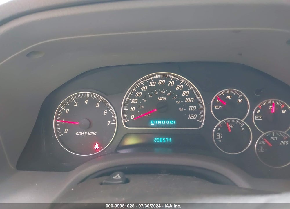 2005 GMC ENVOY XL SLE VIN: 1GKET16S956109366