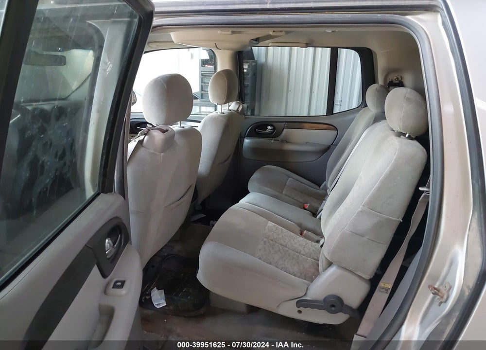 2005 GMC ENVOY XL SLE VIN: 1GKET16S956109366