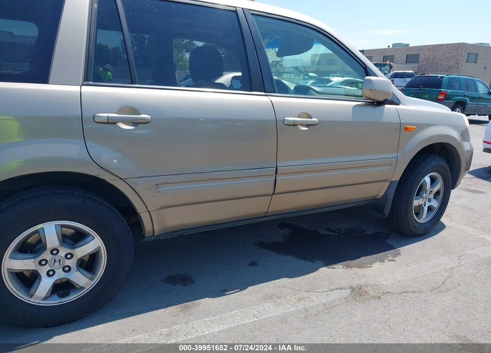 2007 HONDA PILOT EX-L VIN: 5FNYF18687B009928