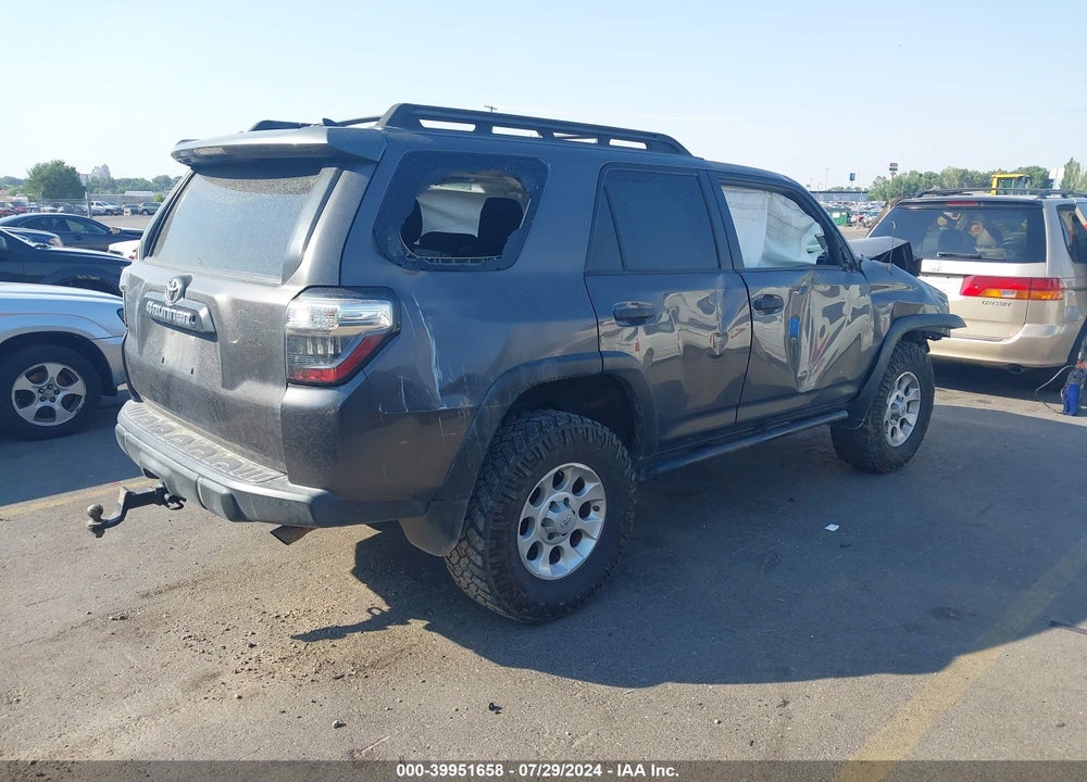 2011 TOYOTA 4RUNNER LIMITED V6/SR5 V6/TRAIL V6 VIN: JTEBU5JR3B5047502