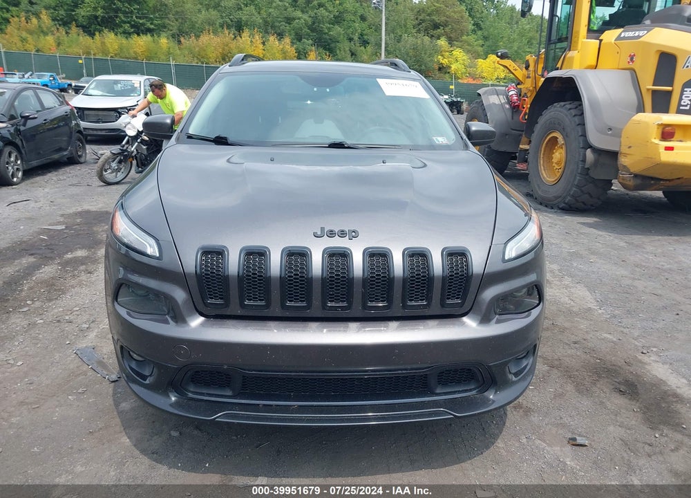 2018 JEEP CHEROKEE LATITUDE TECH CONNECT 4X4 VIN: 1C4PJMCB3JD599549