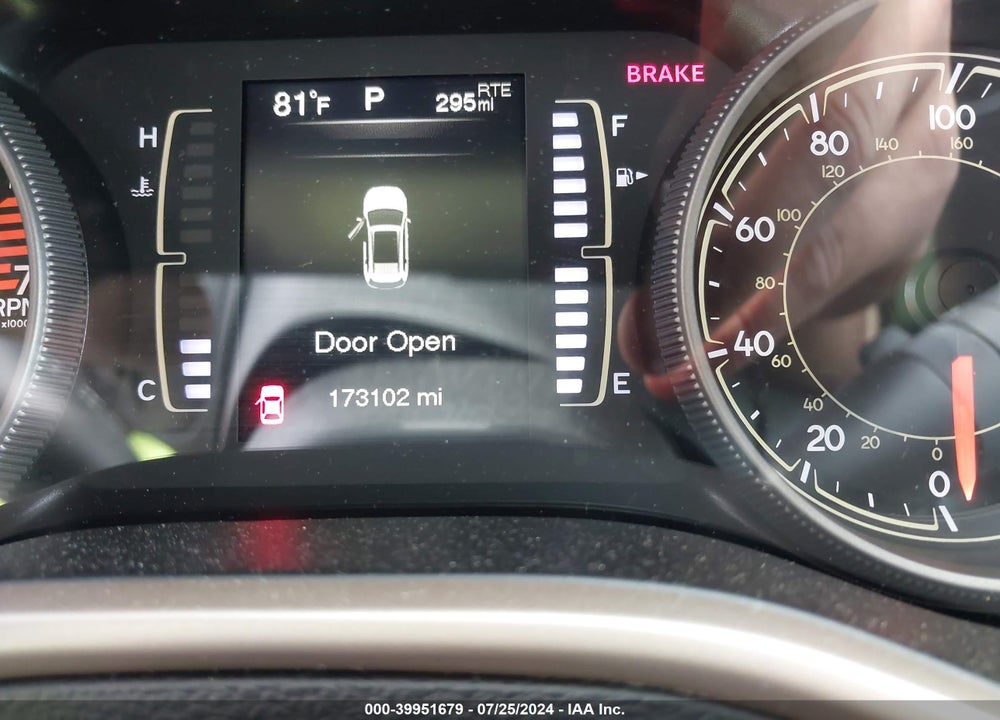 2018 JEEP CHEROKEE LATITUDE TECH CONNECT 4X4 VIN: 1C4PJMCB3JD599549