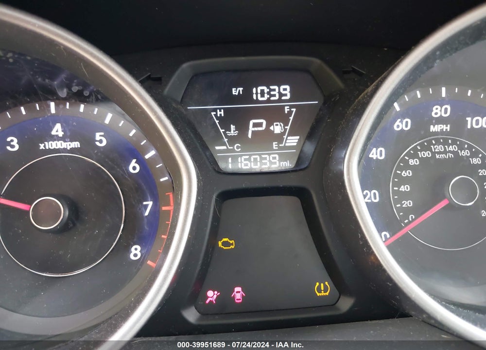 2016 HYUNDAI ELANTRA SE VIN: 5NPDH4AE2GH792290