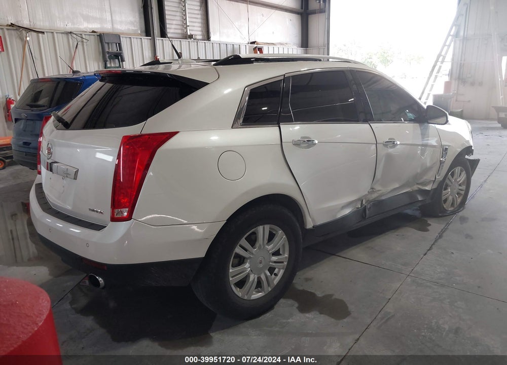 2010 CADILLAC SRX LUXURY COLLECTION VIN: 3GYFNAEY0AS595436