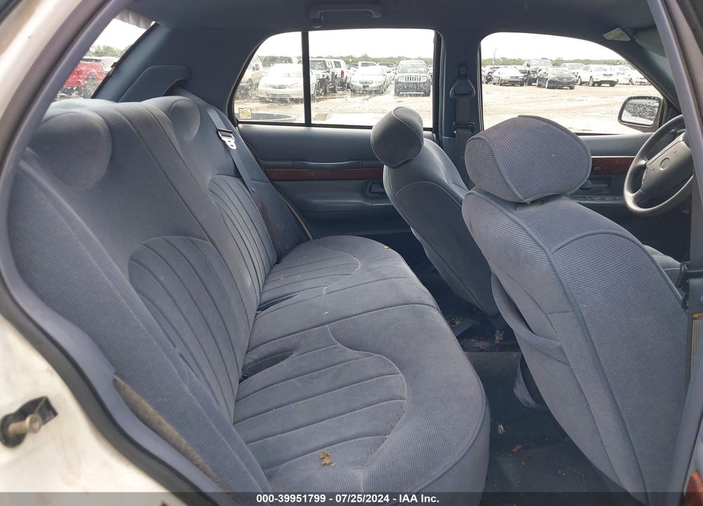 1997 MERCURY GRAND MARQUIS GS VIN: 2MELM74W2VX720786