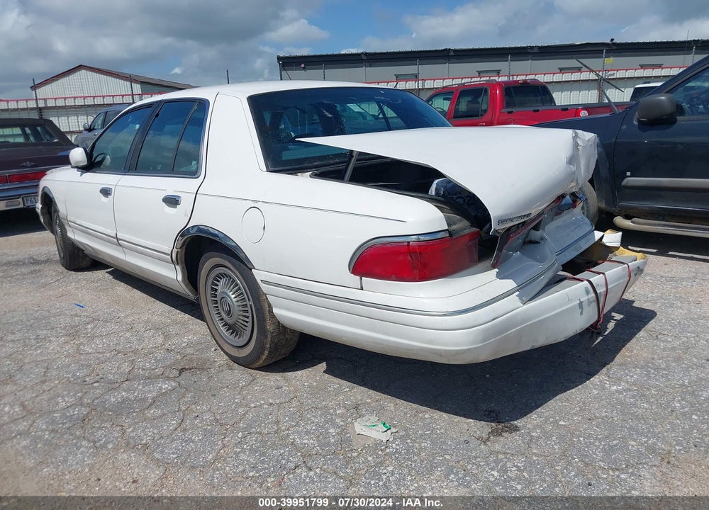 1997 MERCURY GRAND MARQUIS GS VIN: 2MELM74W2VX720786