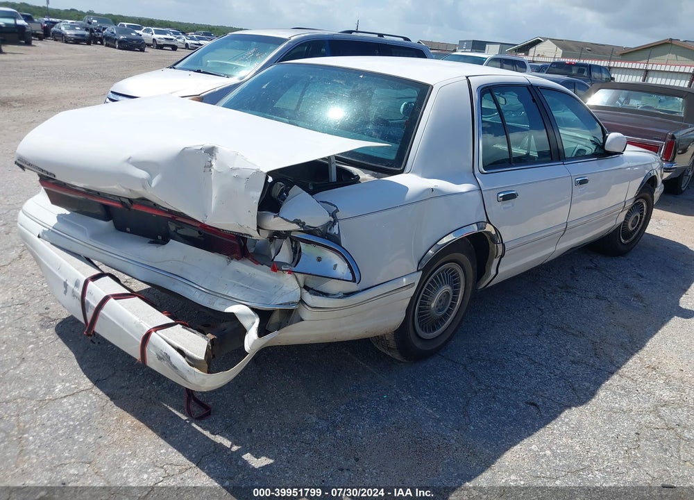 1997 MERCURY GRAND MARQUIS GS VIN: 2MELM74W2VX720786