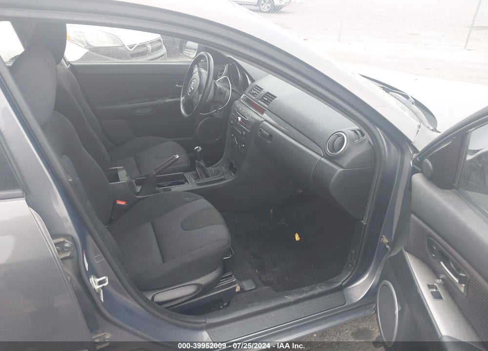 2008 MAZDA 3 S TOURING VIN: JM1BK343281776192