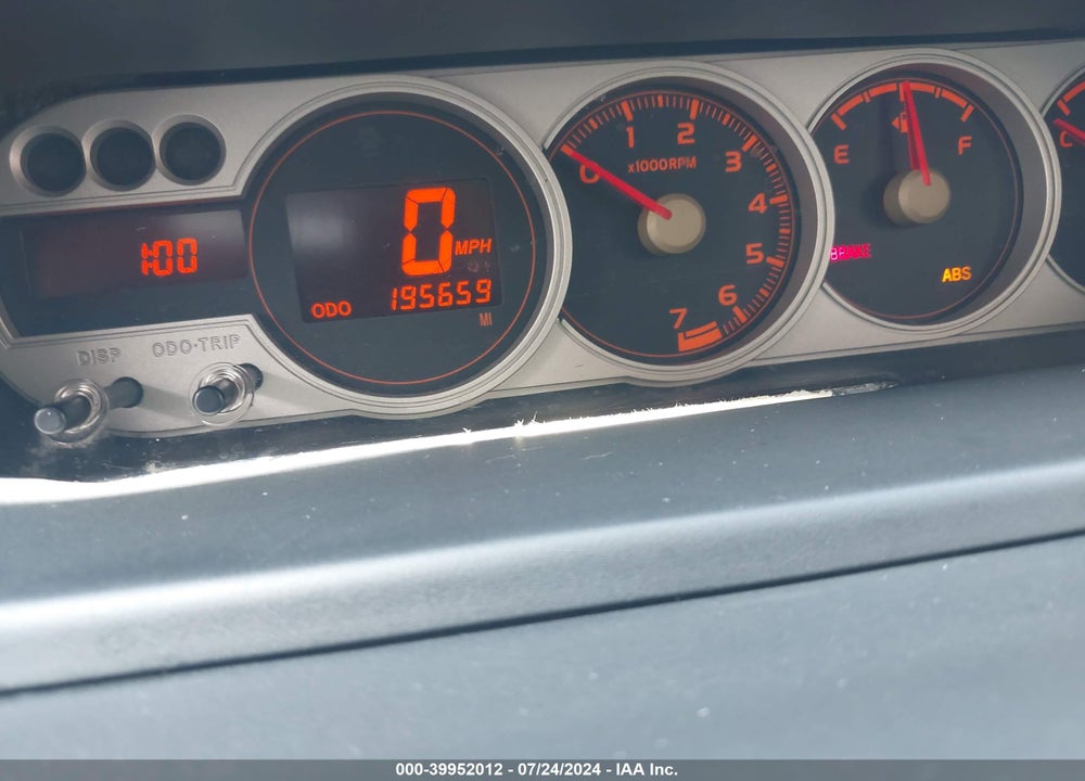 2008 SCION XB VIN: JTLKE50E281023325