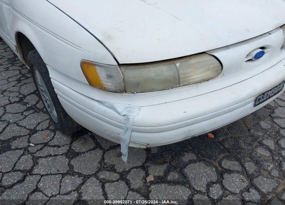 1994 FORD TAURUS GL VIN: 1FALP52U0RA131383