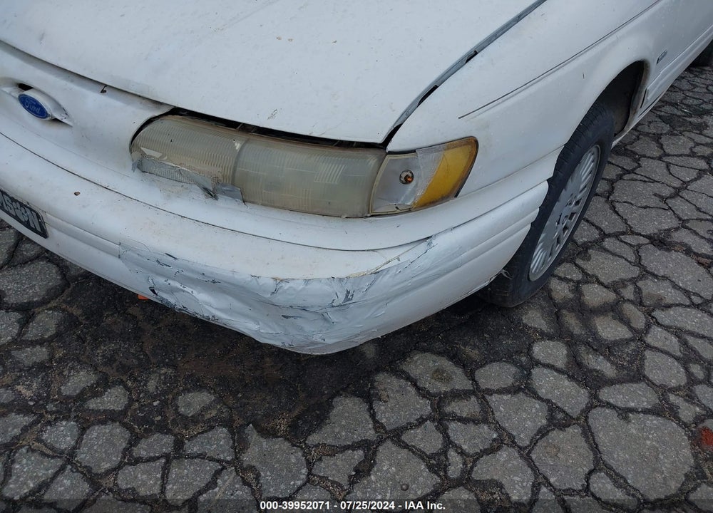 1994 FORD TAURUS GL VIN: 1FALP52U0RA131383