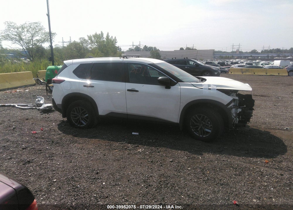 2022 NISSAN ROGUE S INTELLIGENT AWD VIN: 5N1BT3AB7NC709530