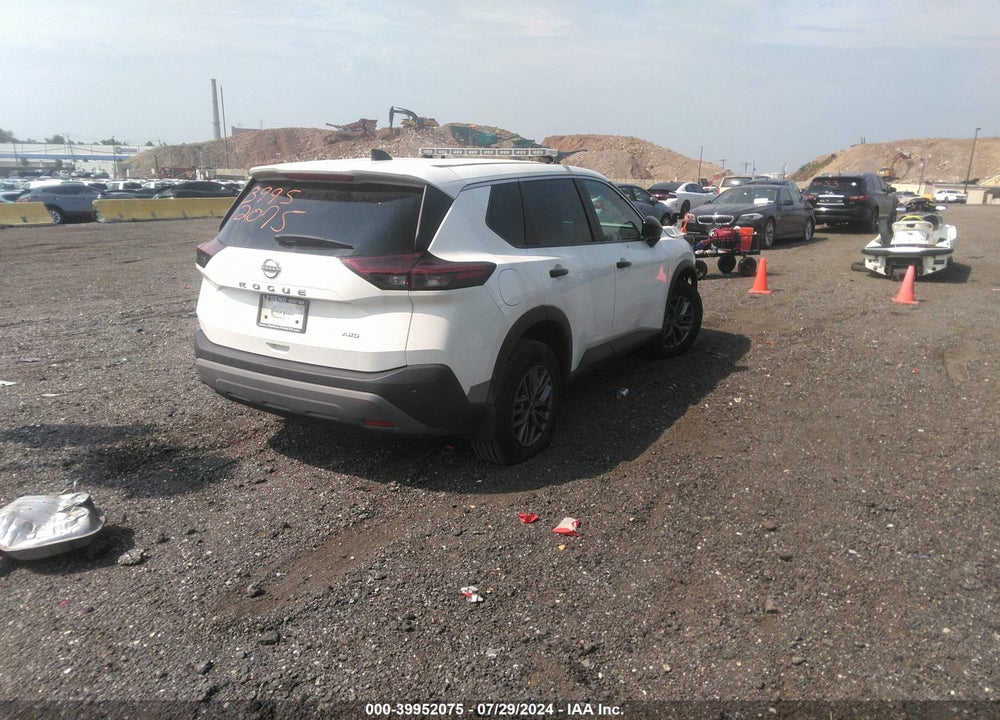 2022 NISSAN ROGUE S INTELLIGENT AWD VIN: 5N1BT3AB7NC709530