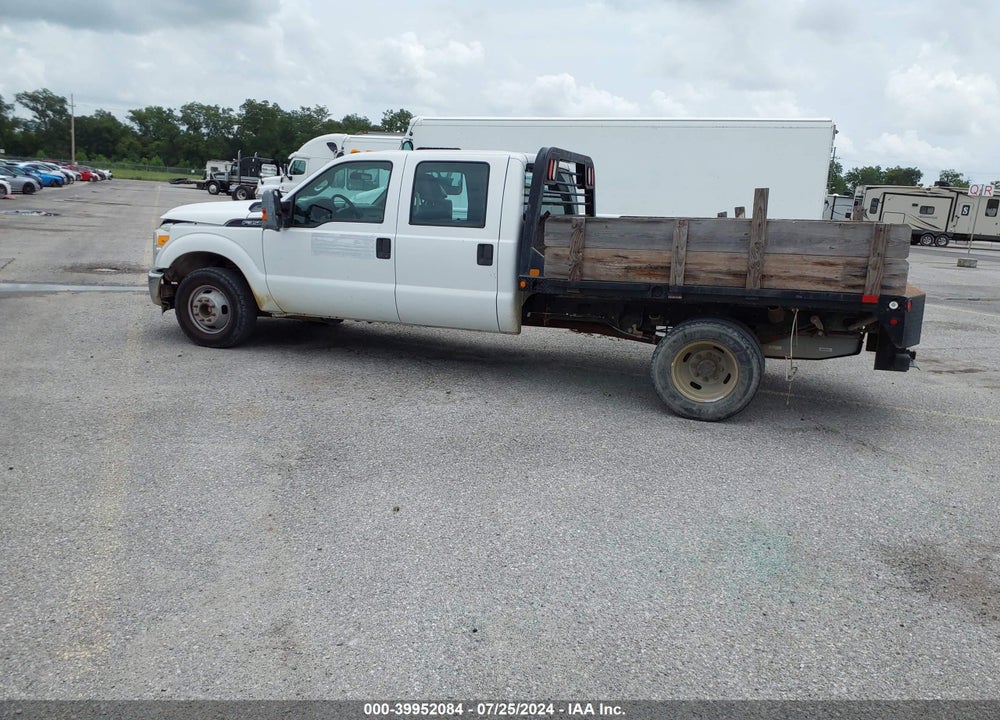 2016 FORD F-350 CHASSIS XL VIN: 1FD8W3G67GEC32987