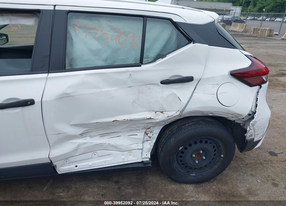 2022 NISSAN KICKS S XTRONIC CVT VIN: 3N1CP5BV2NL516520