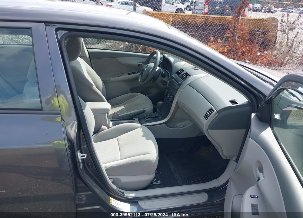2009 TOYOTA COROLLA LE/S/XLE VIN: JTDBL40E499044062