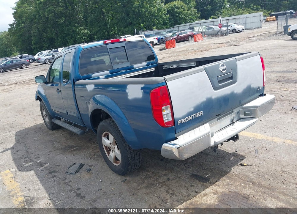 2005 NISSAN FRONTIER LE VIN: 1N6AD06U05C403594