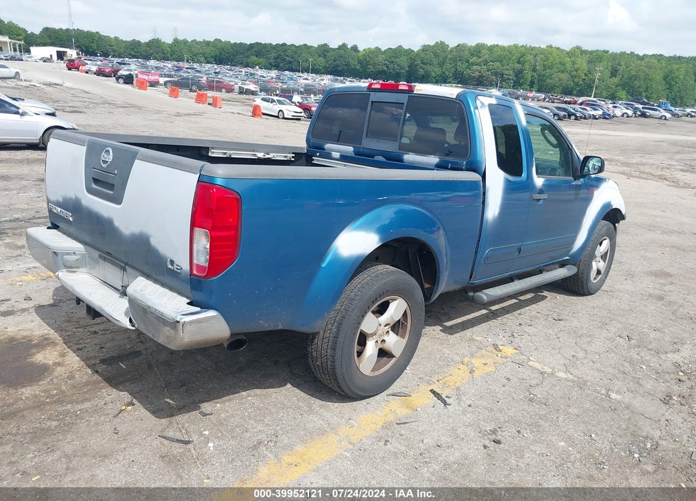 2005 NISSAN FRONTIER LE VIN: 1N6AD06U05C403594
