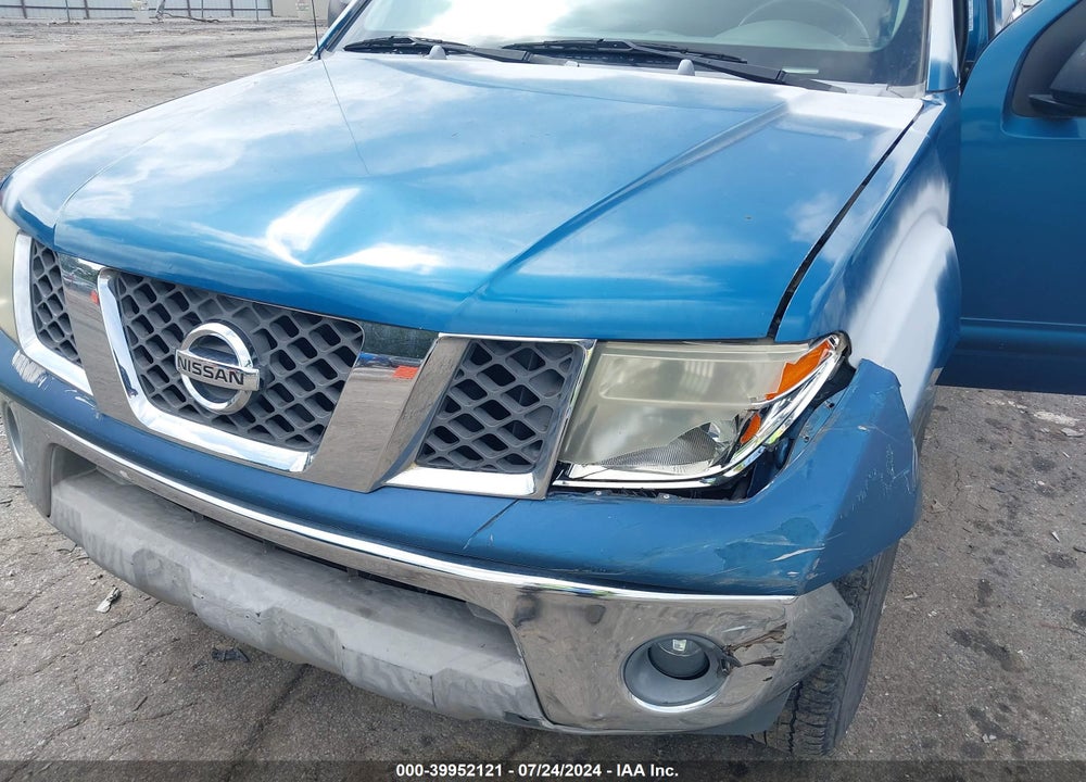 2005 NISSAN FRONTIER LE VIN: 1N6AD06U05C403594