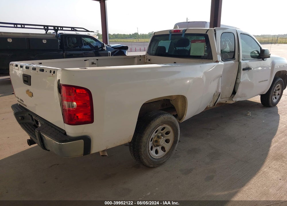 2011 CHEVROLET SILVERADO 1500 WORK TRUCK VIN: 1GCRCPE06BZ330952