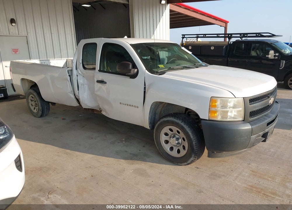 2011 CHEVROLET SILVERADO 1500 WORK TRUCK VIN: 1GCRCPE06BZ330952