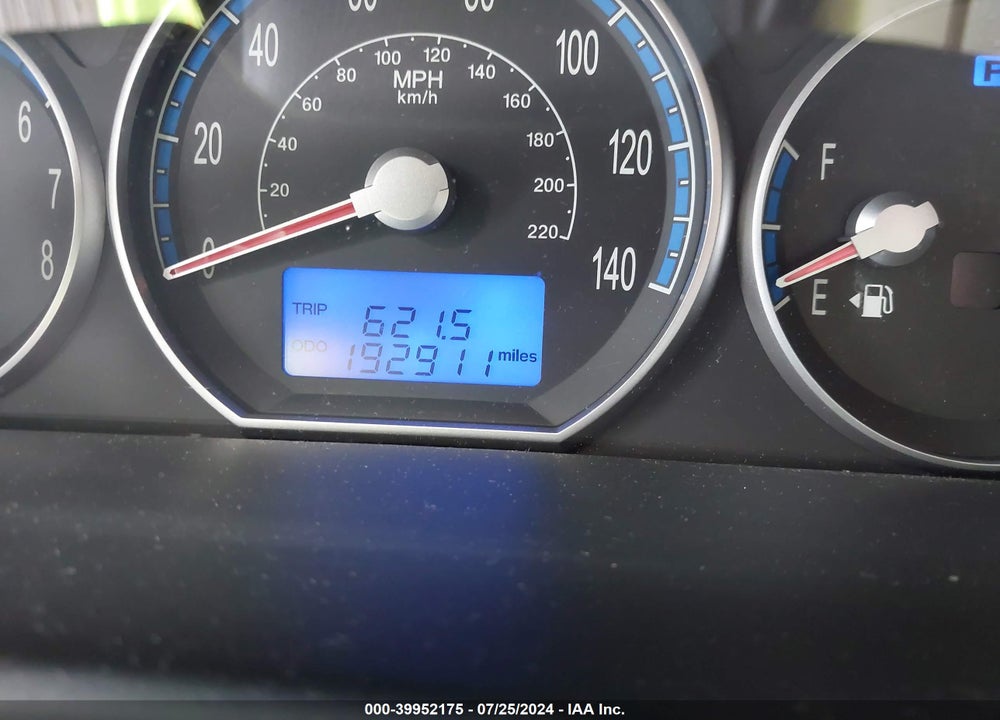 2007 HYUNDAI SANTA FE GLS VIN: KM8SG13D97U124078