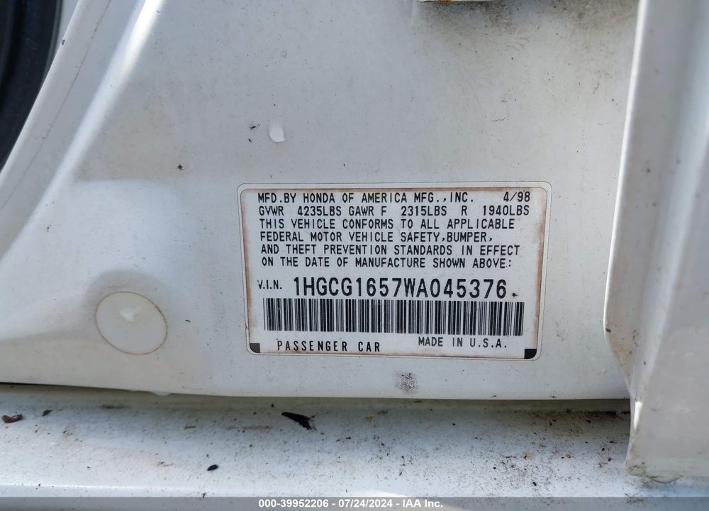 1998 HONDA ACCORD EX V6 VIN: 1HGCG1657WA045376