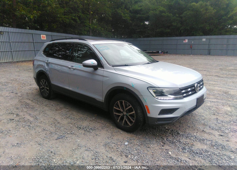 2019 VOLKSWAGEN TIGUAN 2.0T SE/2.0T SEL/2.0T SEL R-LINE/2.0T SEL R-LINE BLACK VIN: 3VV2B7AX1KM025269