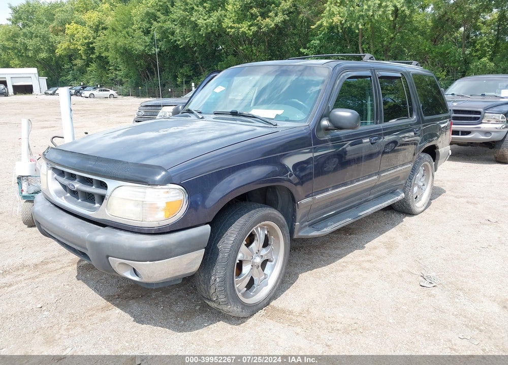 2000 FORD EXPLORER XLT VIN: 1FMZU73E2YZA29515