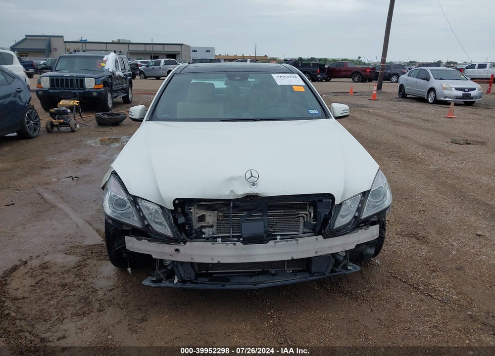 2011 MERCEDES-BENZ E 550 VIN: WDDHF7CB7BA497638