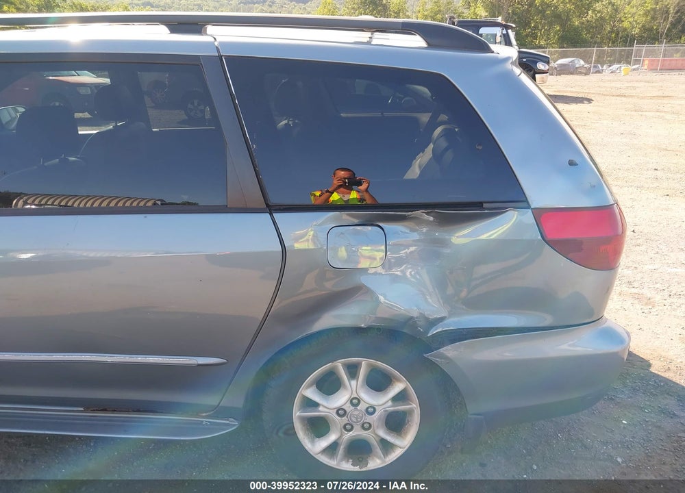 2004 TOYOTA SIENNA XLE/XLE LIMITED VIN: 5TDZA22C04S094150