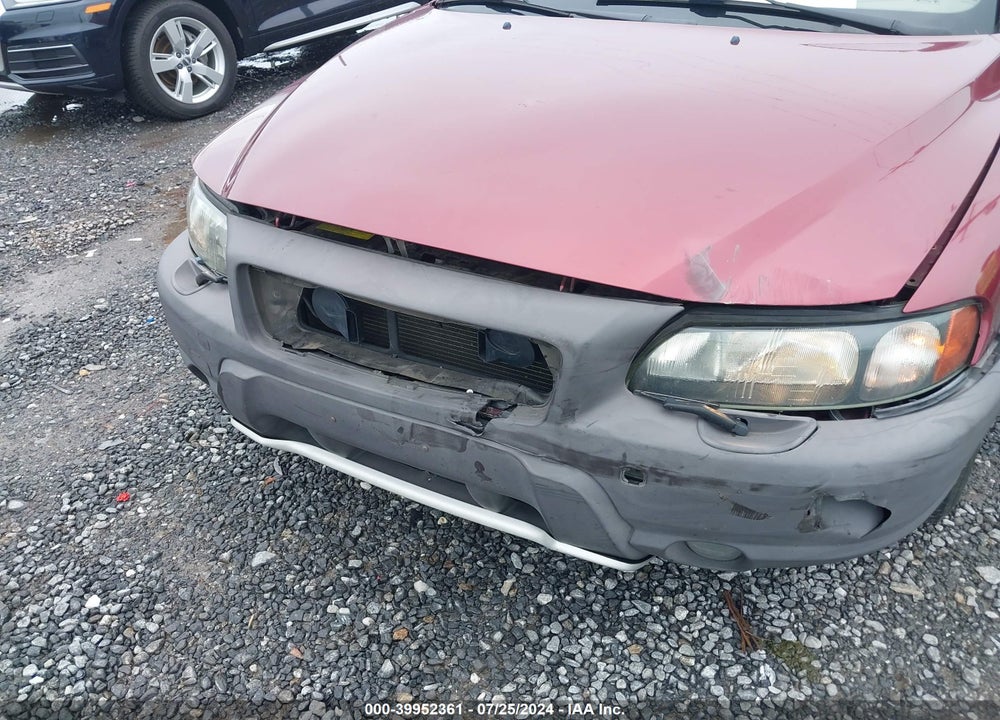 2004 VOLVO XC70 2.5T VIN: YV1SZ59H741148502
