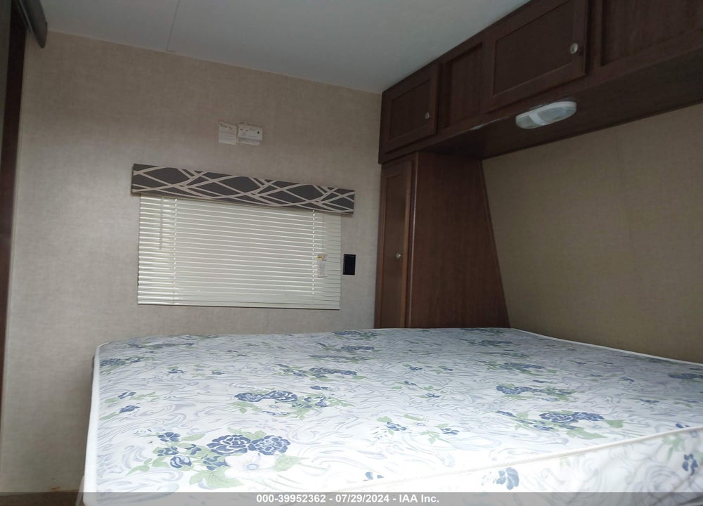2015 KEYSTONE RV HIDEOUT LUXURY VIN: 4YDT26R27F7207495