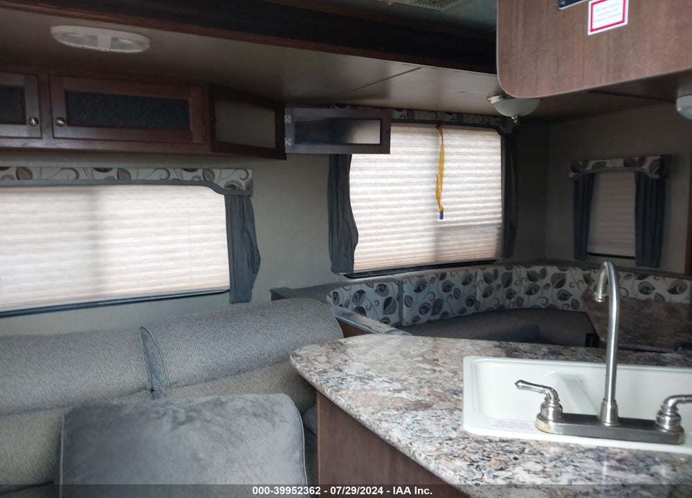 2015 KEYSTONE RV HIDEOUT LUXURY VIN: 4YDT26R27F7207495