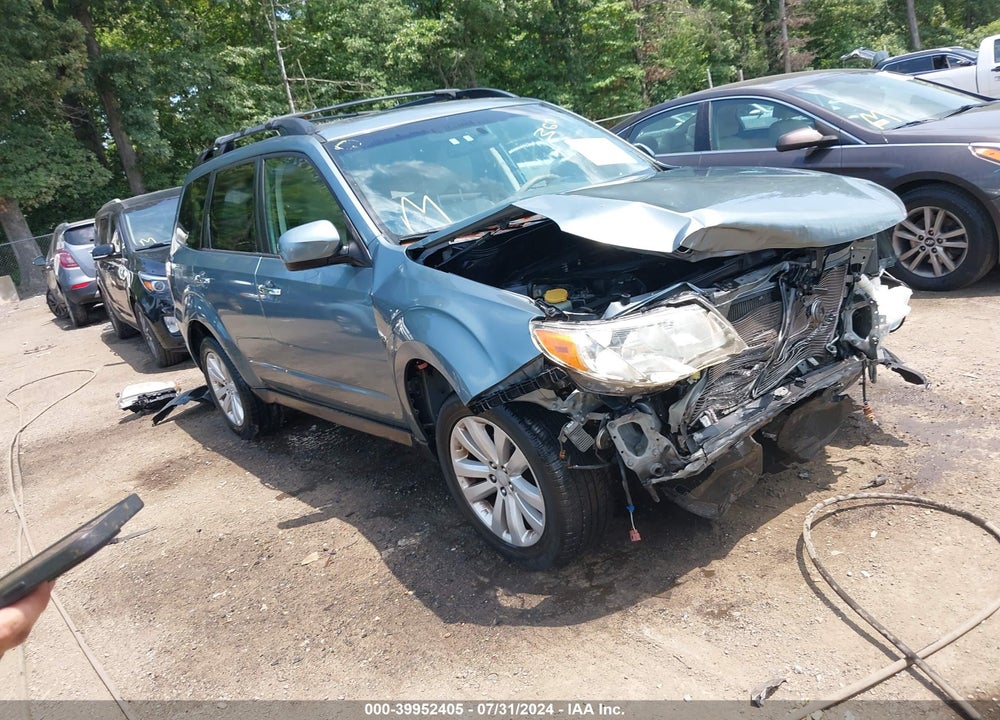 2012 SUBARU FORESTER 2.5X LIMITED VIN: JF2SHAEC6CH454156