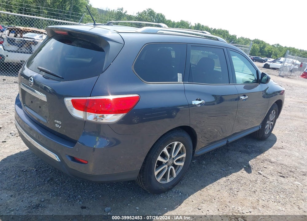 2013 NISSAN PATHFINDER SV VIN: 5N1AR2MMXDC660839