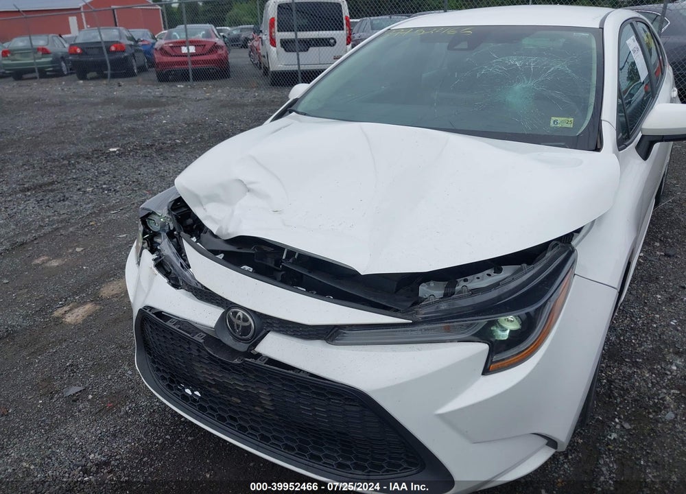 2022 TOYOTA COROLLA LE VIN: 5YFEPMAE5NP339272