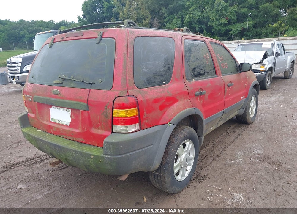 2001 FORD ESCAPE XLT VIN: 1FMYU04131KA35207