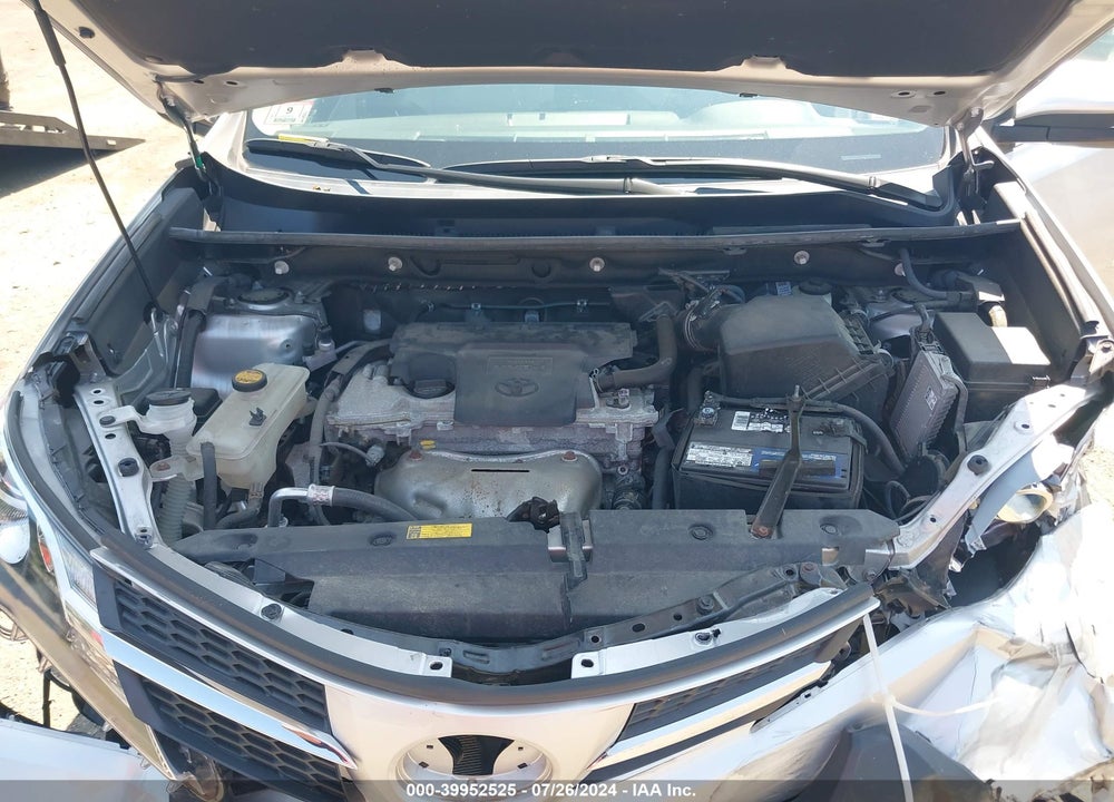 2015 TOYOTA RAV4 XLE VIN: 2T3RFREV9FW233684