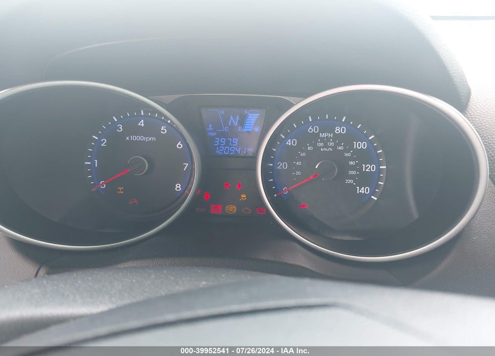 2012 HYUNDAI TUCSON LIMITED VIN: KM8JUCAC3CU433856