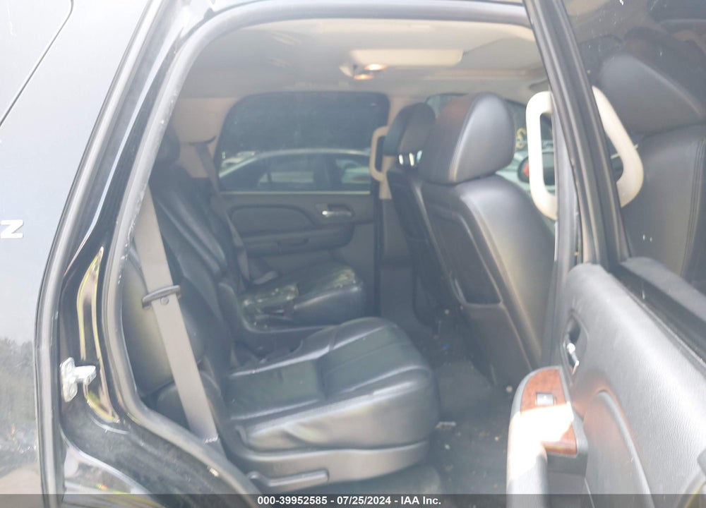 2008 CHEVROLET TAHOE LTZ VIN: 1GNFK13058J115955