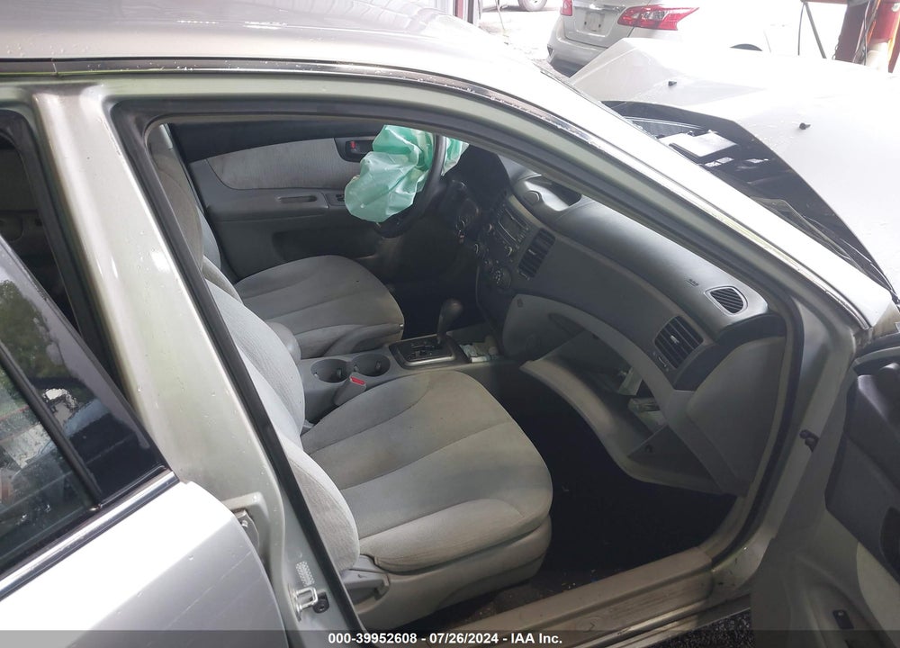 2008 KIA OPTIMA LX VIN: KNAGE123X85222442