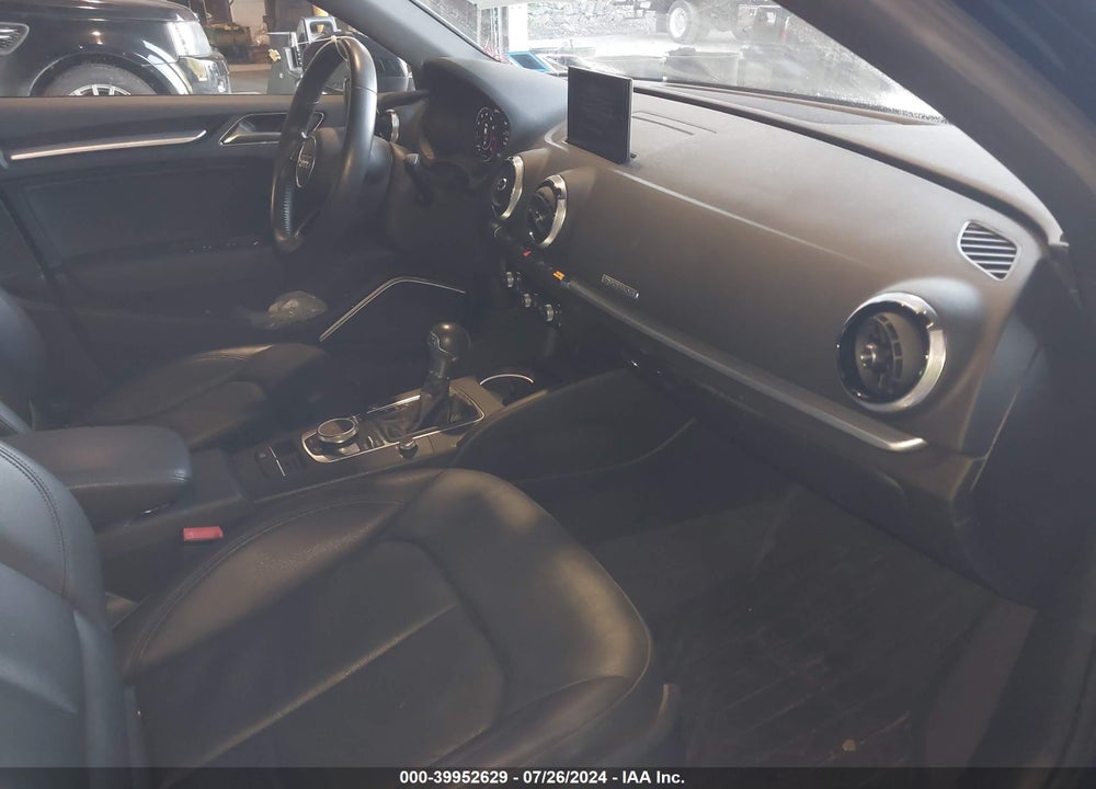 2018 AUDI A3 2.0T PREMIUM/2.0T TECH PREMIUM VIN: WAUJ8GFF1J1032241